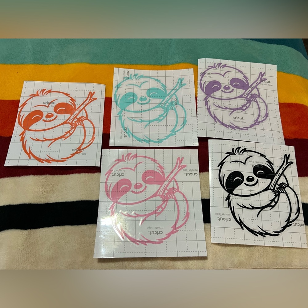 Sloth Vinyl Decal 🦥 - Picture 2 of 4